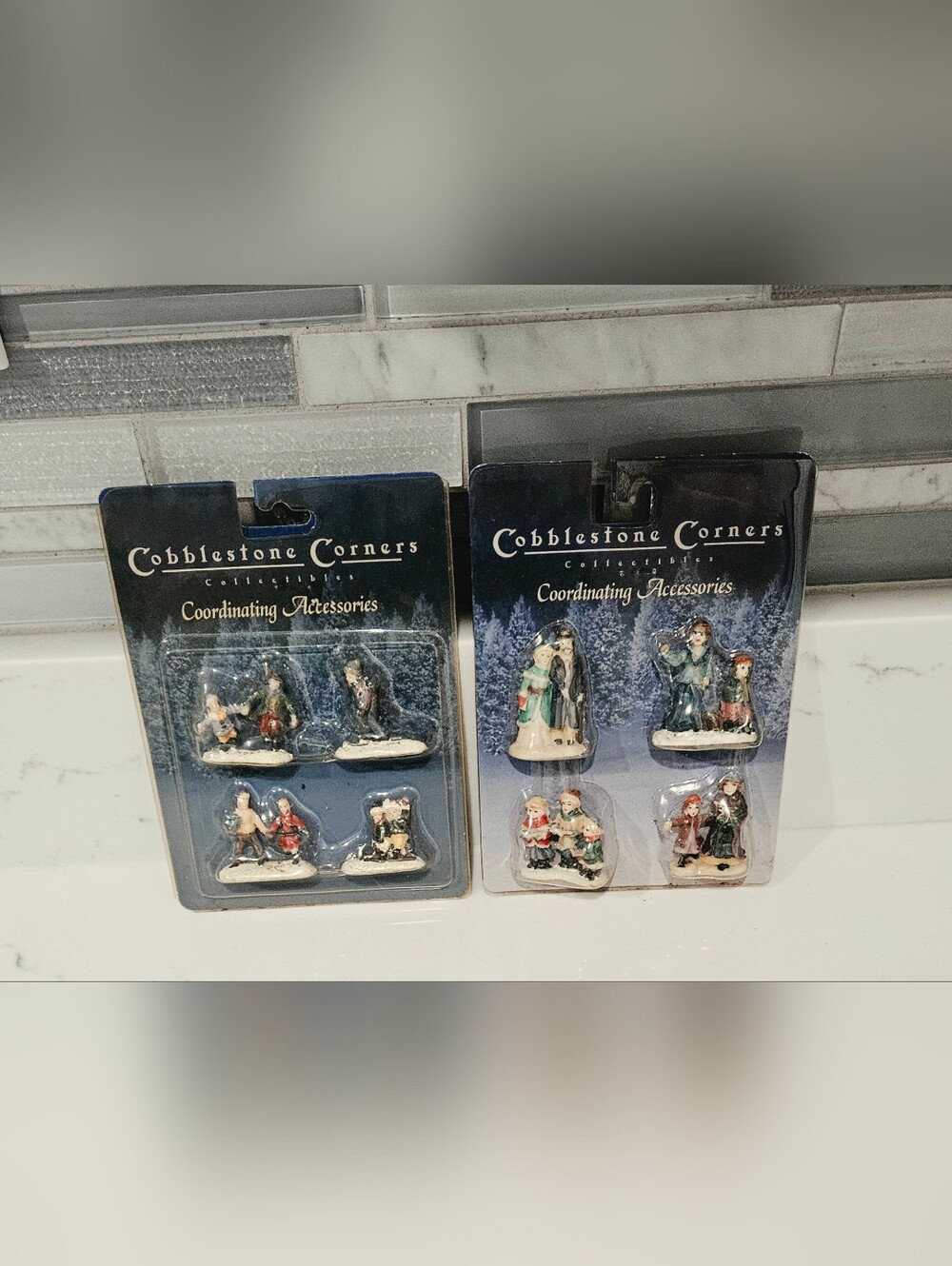 Cobblestone Corners Collectibles Coordinating Accessories Figurines